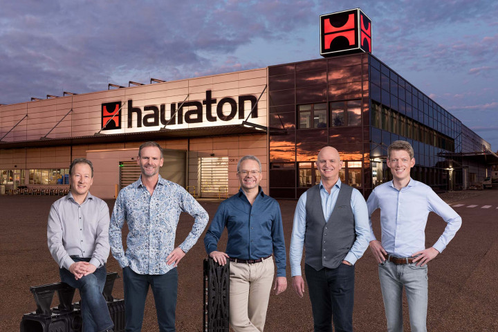 HAURATON alta dirección:
desde la derecha: Patrick Wieland, Michael Schenk, Marcus Reuter, Dieter Bastian y Christoph Ochs